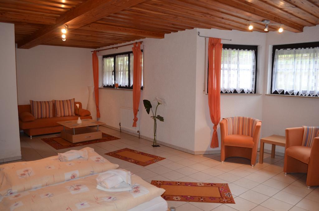 Speyerbrunn Hotel Restaurant Waldschloessel חדר תמונה